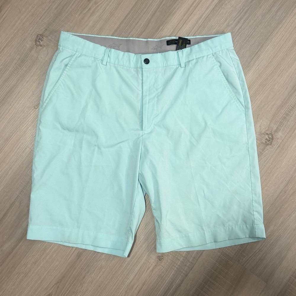 Greg Norman Aqua Blue Chino Shorts.  Sz 36